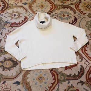 NWOT Rachel Zoe turtleneck sweater size M